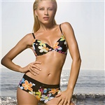 Panos Emporio Creta TX Bikini. Ihana push up bikini matalasti leikatuilla hipstereillä. Yläosassa irrotettavat toppaukset ja säädettävät olkaime...